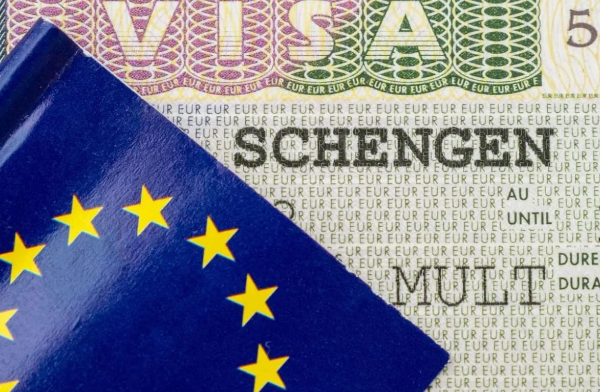 AB Vatandaşı Eşi Hollanda Vizesi