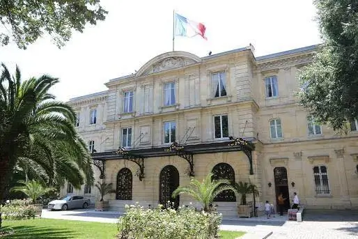 Fransa Konsolosluğu İstanbul Nerededir?