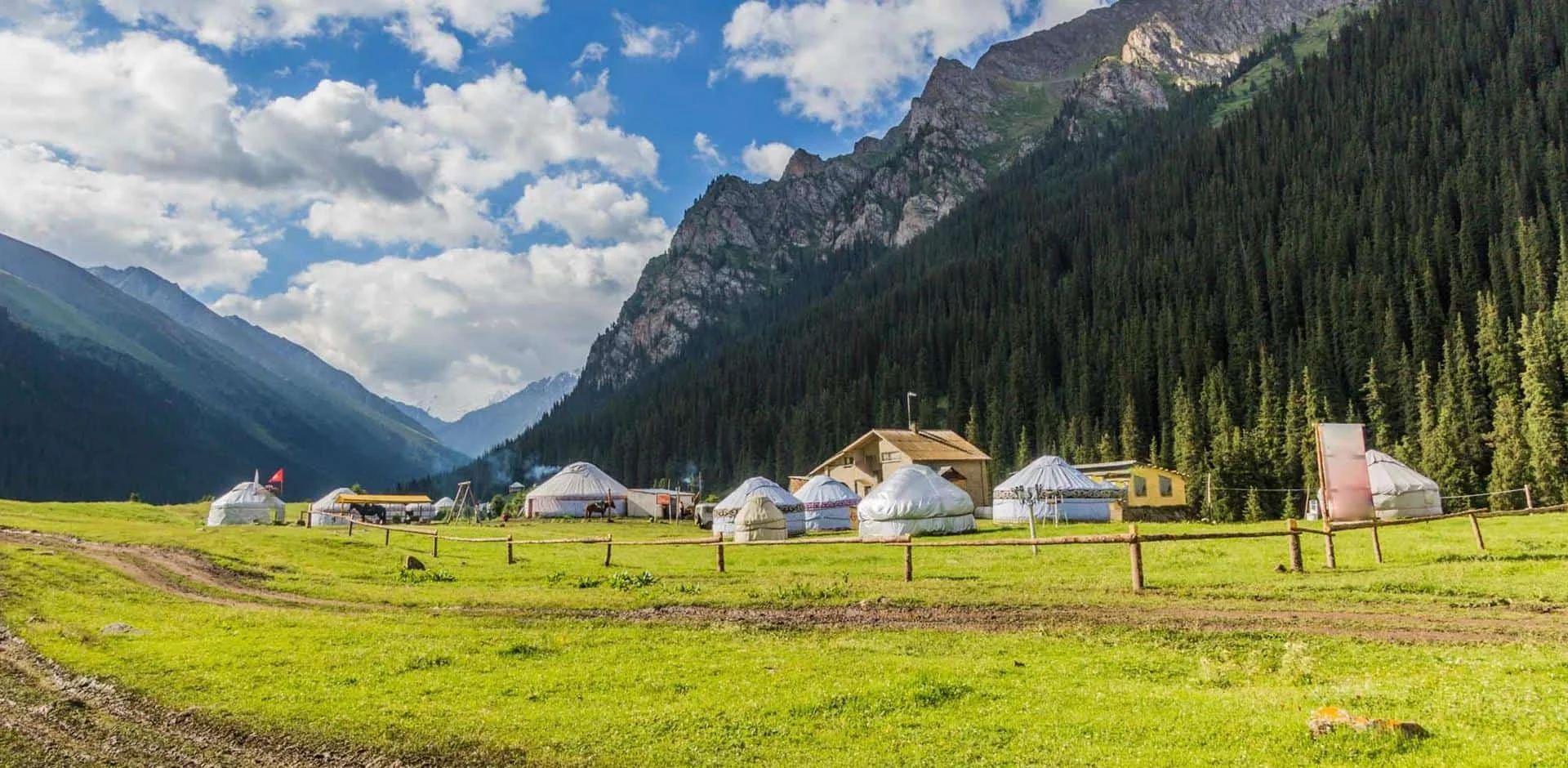 Kırgızistan Seyahati İçin Gerekenler
