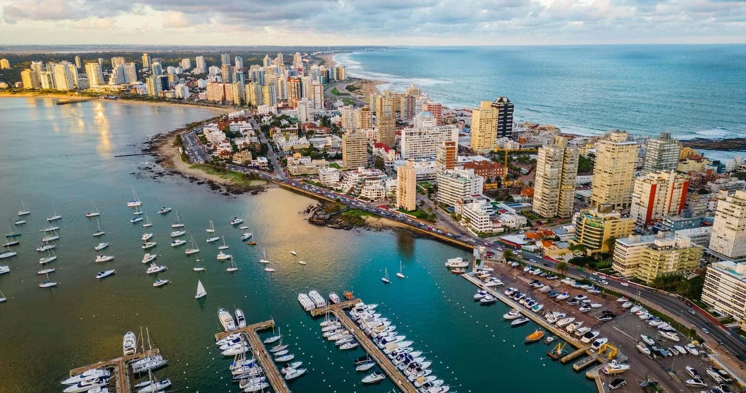 Uruguay'a Gitmek İçin Gerekenler